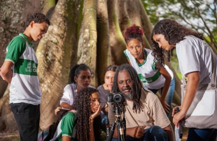 Estudantes da rede pública participam de encontro sobre cinema na Alemanha