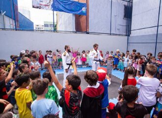 Colégio PH promove colônia de férias em parceria com o judoca Flávio Canto 