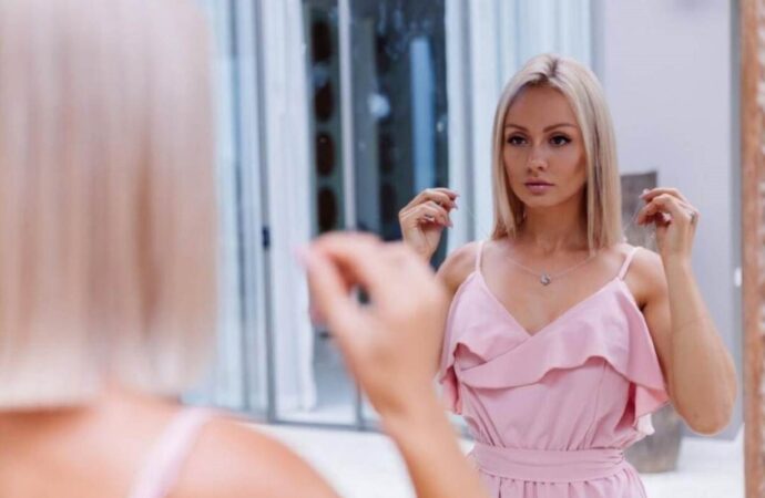 Barbie, o filme: críticas ao consumismo exacerbado e ao padrão irreal de beleza