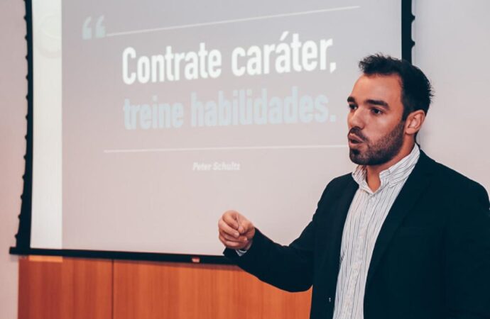 Escola START participa da Bienal do Livro com brindes e descontos