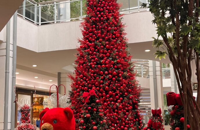 Rubi Iluminado é tema da decoração de Natal do Recreio Shopping