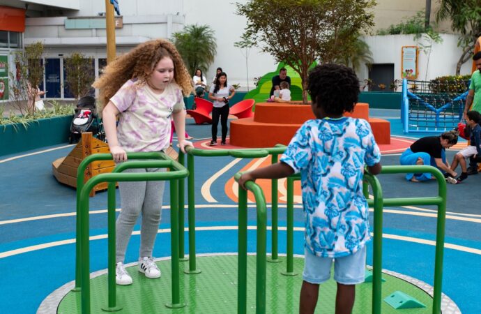 Via Parque inaugura espaço gratuito de lazer para crianças