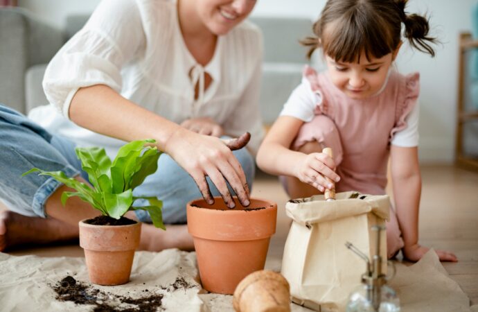 7 dicas para tirar as crianças das telas durante as férias escolares