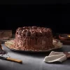 Torta Dia dos Pais Lecadô tem edição limitada com sabores de chocolate gourmet