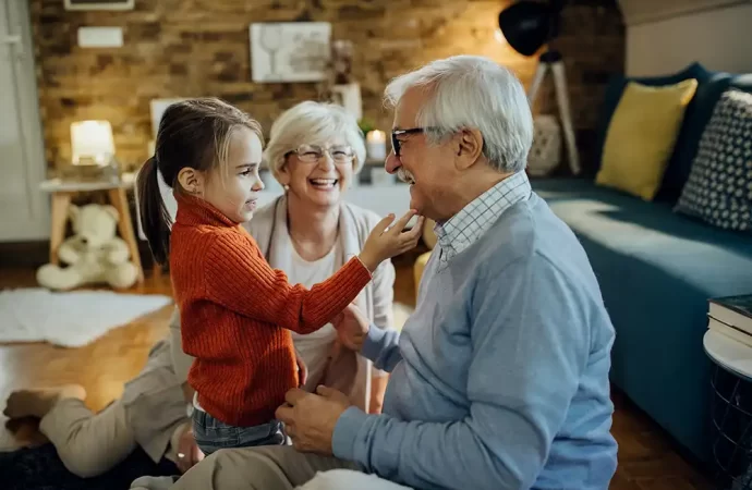 Dia dos Avós no Shopping Metropolitano Barra tem roteiro gastronômico, cafeterias e brinde L’Occitane