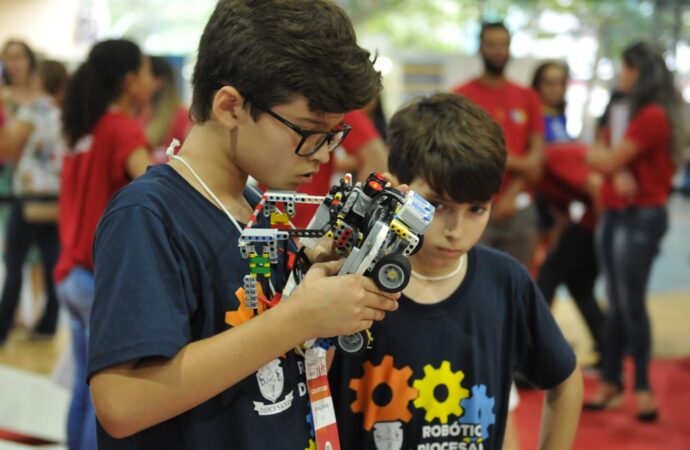 Olimpíada Brasileira de Robótica será realizada neste sábado, dia 23, no Recreio