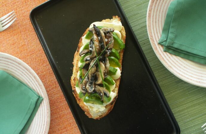 At Rio Rooftop & Lounge celebra um ano no Hilton Barra com novidades no cardápio