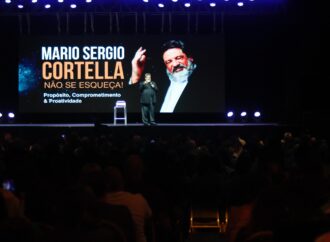 Escritor Mario Sergio Cortella dará palestra sobre propósito, liderança e motivação na Ribalta