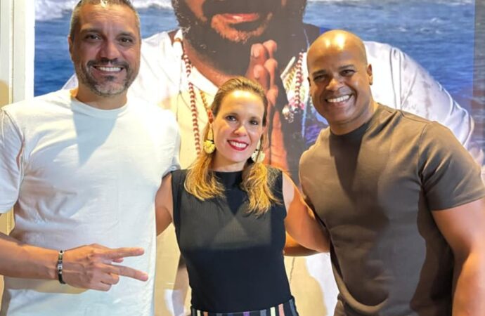 Trio Sarau da Gi estreia no Boteco Dois Arlindos com repertório que une MPB, bossa nova, samba, pop e pagode